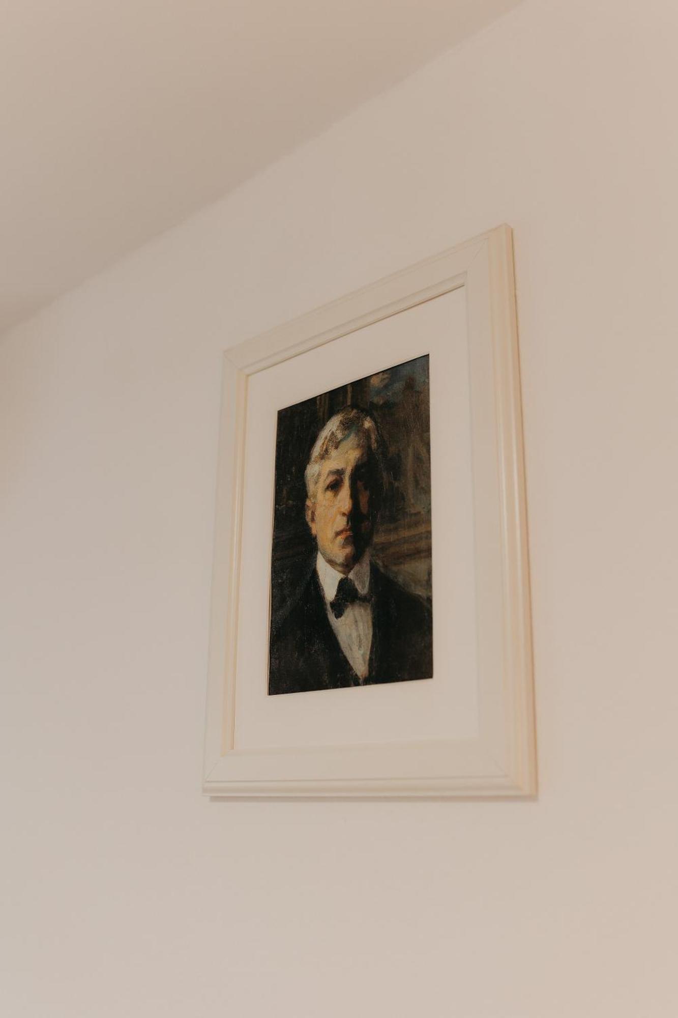 Pensiunea Pictorilor Бая Маре Екстериор снимка